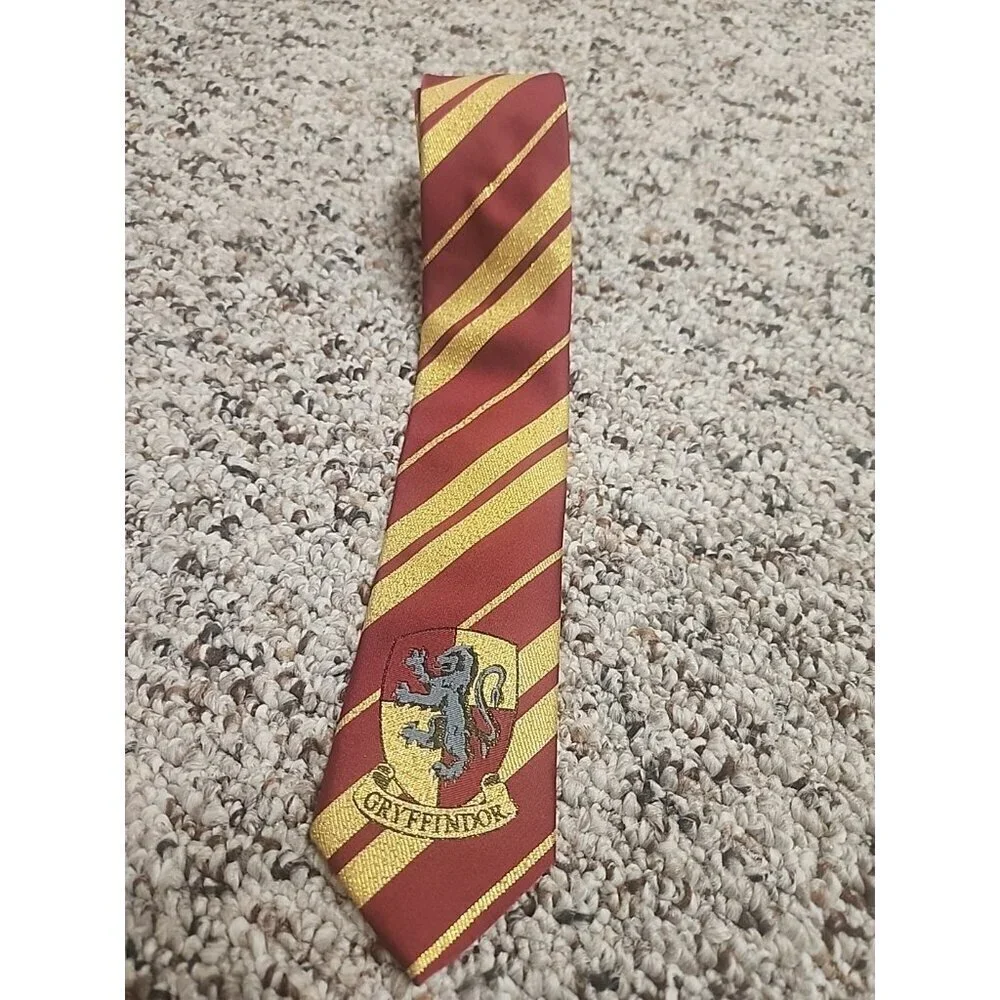 Harry Potter Gryffindor Tie House Crest Logo Colors Necktie Costume 48